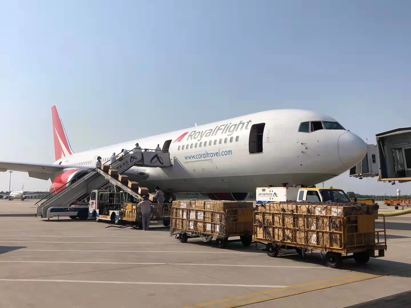 航空貨運 信賴航馳 專注空運 當日到達 咨詢熱線:4006169156(圖3) 航空貨運 信賴航馳 專注空運 當日到達 咨詢熱線:4006169156(圖3)